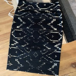 Lularoe Cassie skirt